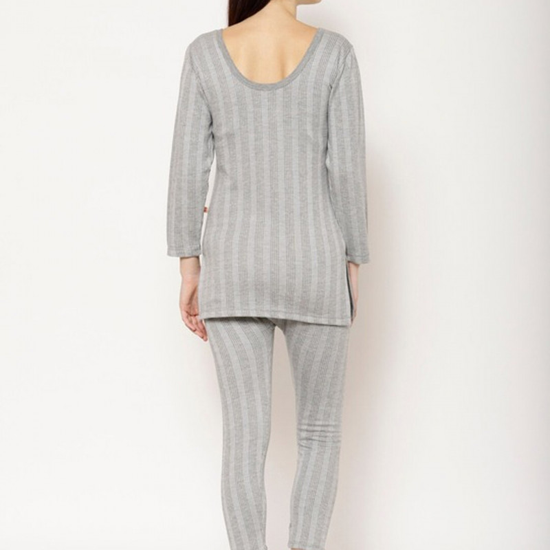 Women Striped Thermal Set